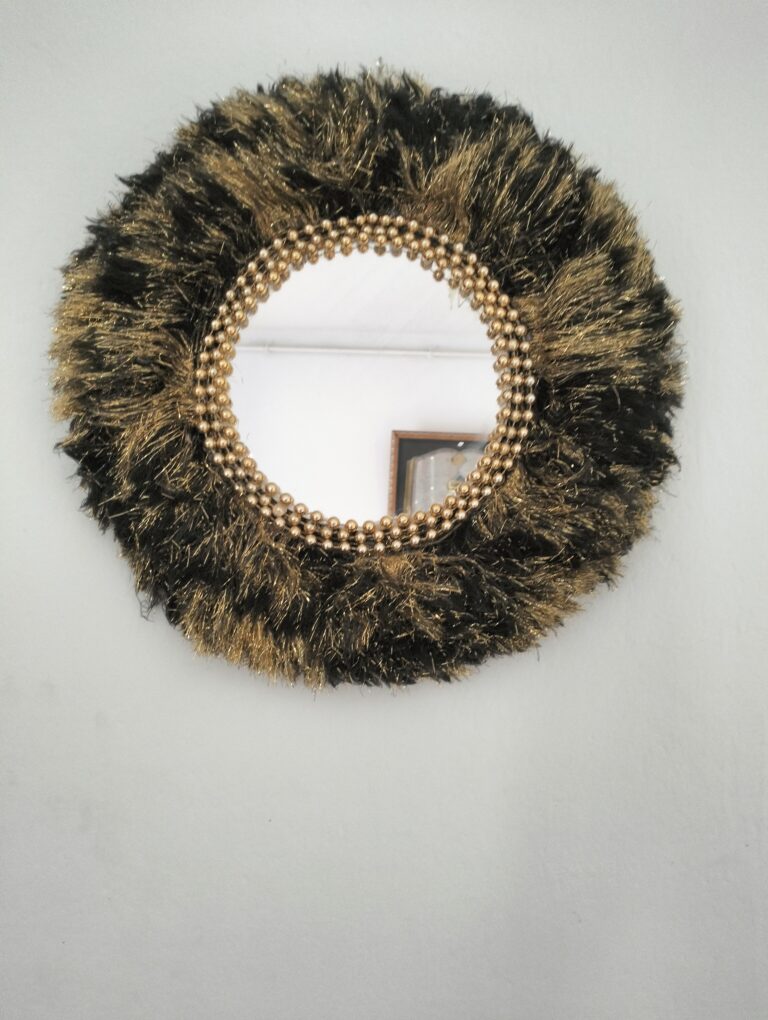 Miroir en fil de tissage noir Tunisie