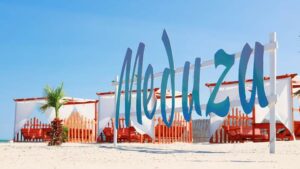 Meduza Coucou Beach à Ghar el Mel, Bizerte : Découvrez le paradis culinaire au restaurant Meduza Tunisie