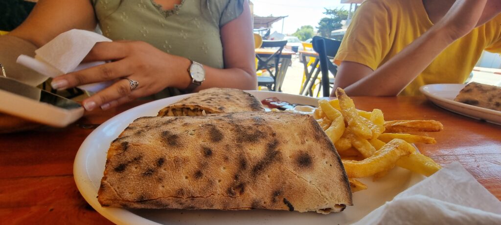 Découverte savoureuse au restaurant Pizza Street à Ghar El Melh Tunisie
