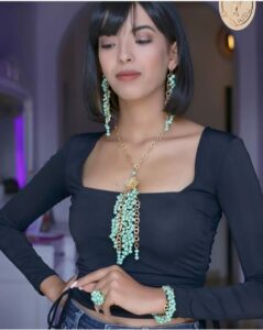 Ensemble Émeraude: Bijoux en Cristal et Cuivre Doré Tunisie