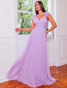 Robe élégante à pois lilas et de longueur ample. Tunisie