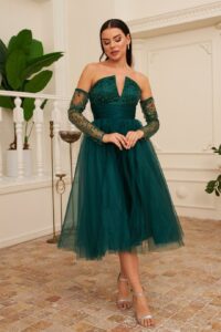 Robe soirée en tulle de couleur verte, de longueur mi-longue Tunisie