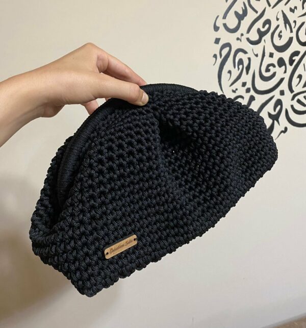 Clutch Black HandMade en crochet forme rond par Sola Tunisie