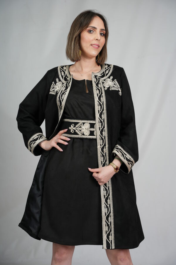 Robe veste brodée machmoum by Nayla Crea Tunisie