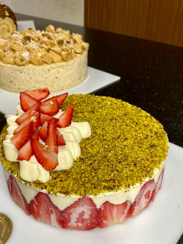 Gâteau fruits secs/chocolat/Othello/nougatine Tunisie