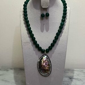 Collier en perles en jade Tunisie