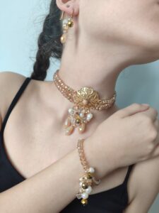 Collier Tlila revisité Cuivre trempé dans de l'or Cristal et ambre - Blanc