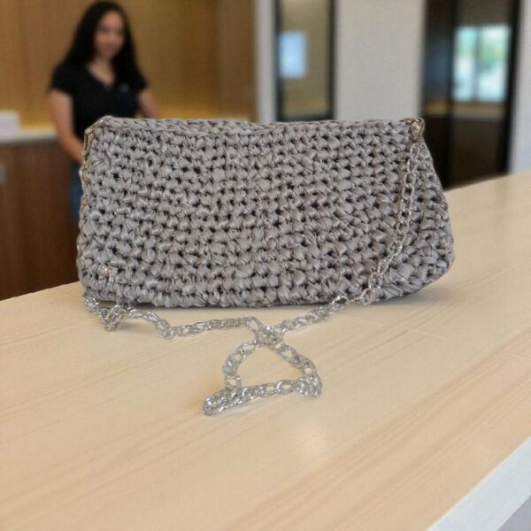 Sac à main en crochet satiné gris Tunisie