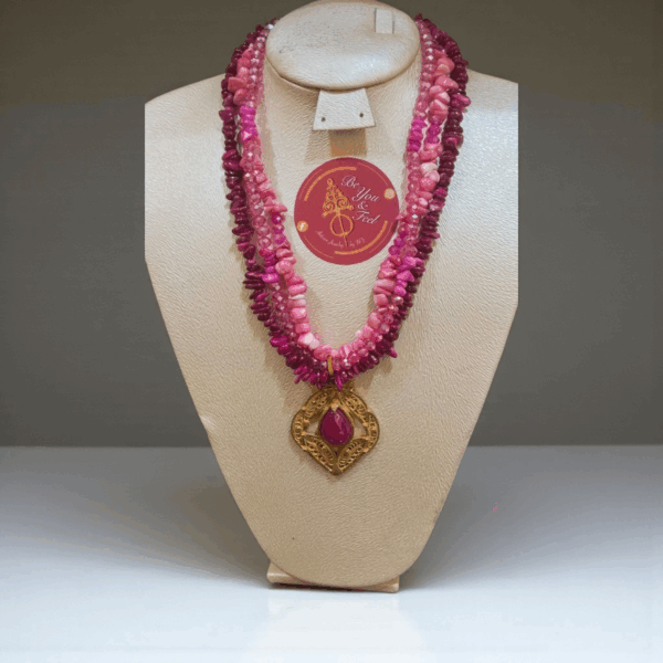 Collier avec nuances de rose Tunisie
