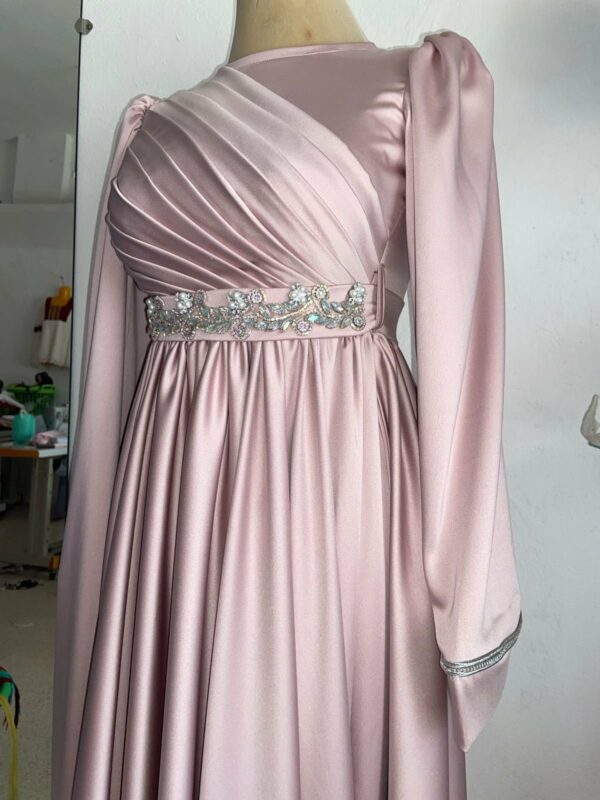 Robe de soirée Élégante en sattin Tunisie