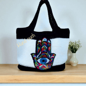 Sac black and white joliesse crochet avec khomsa Tunisie
