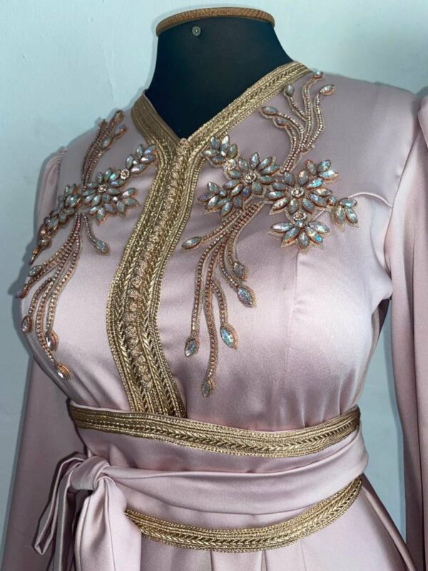 Robe style koftane chargé Tunisie