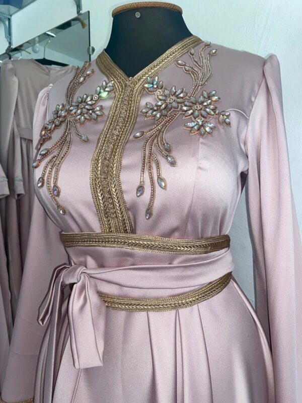 Robe style koftane chargé Tunisie