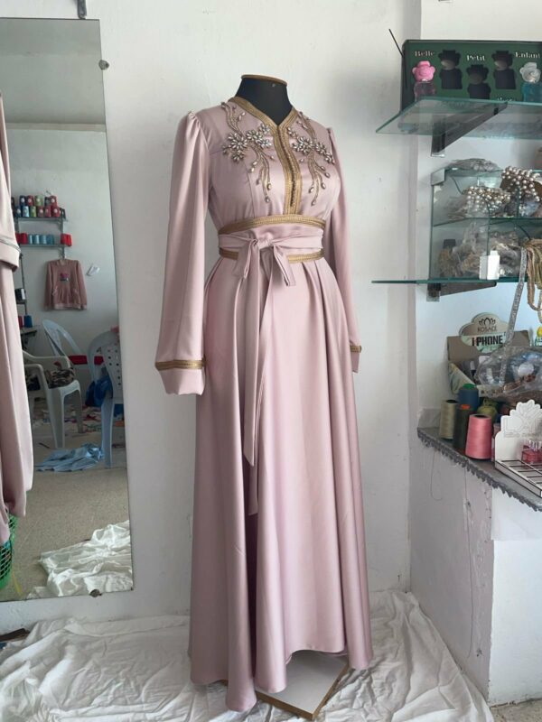 Robe style koftane chargé Tunisie