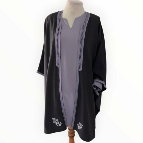 Robe avec manches doublées en tissu satin de soie Tunisie