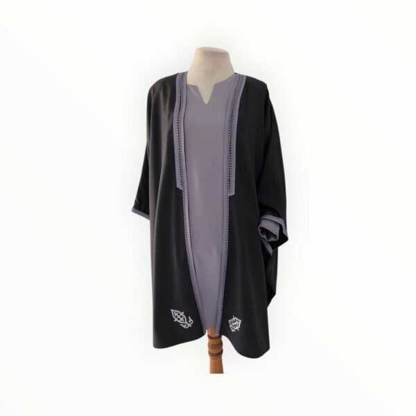 Robe avec manches doublées en tissu satin de soie Tunisie
