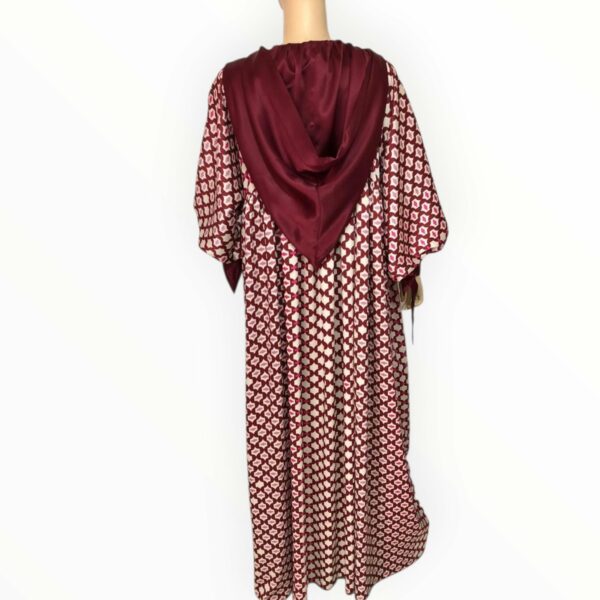 Jebba tissu satin, taille standard Tunisie