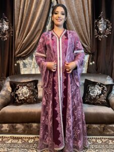 Caftan rose - Dentelle et Satin brodé Tunisie