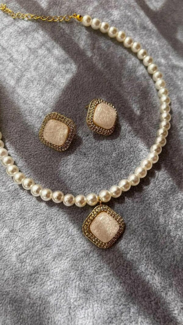 Parure élégante perles et strass en doré Tunisie