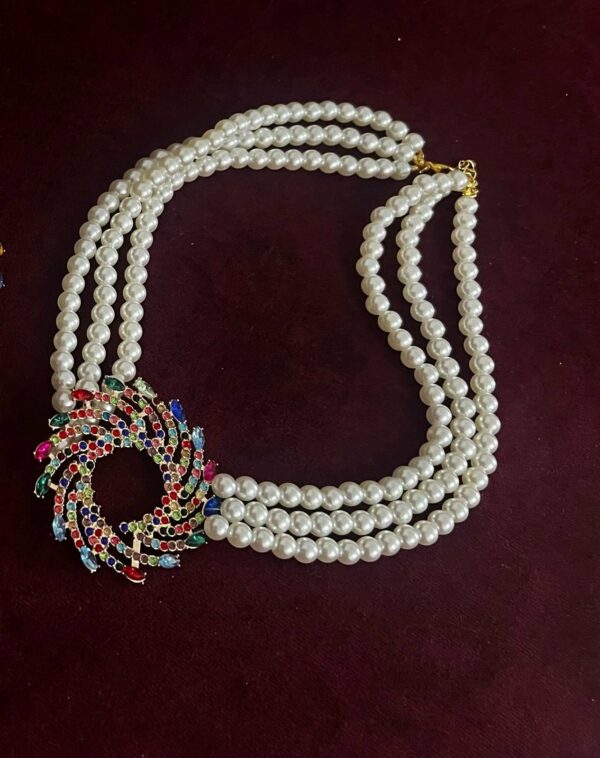 Collier audacieux et raffiné Tunisie