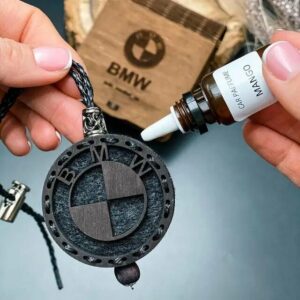 Box wood car air fresheneer BMW Tunisie