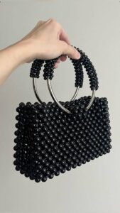 Sac en perles noires Tunisie