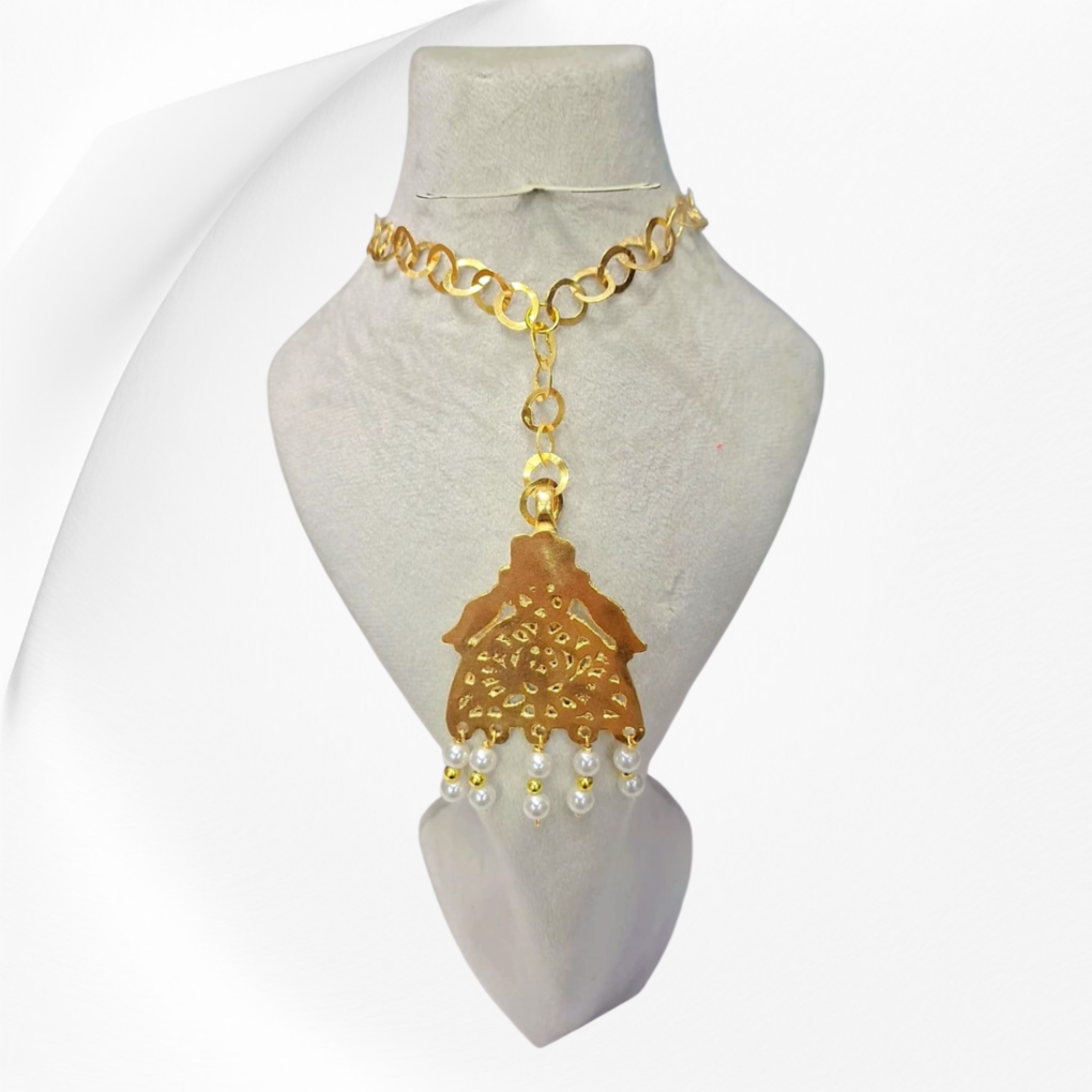 1000396862.png Collier Chaîne à Maillons et Pendentif Ajouré Doré Tunisie