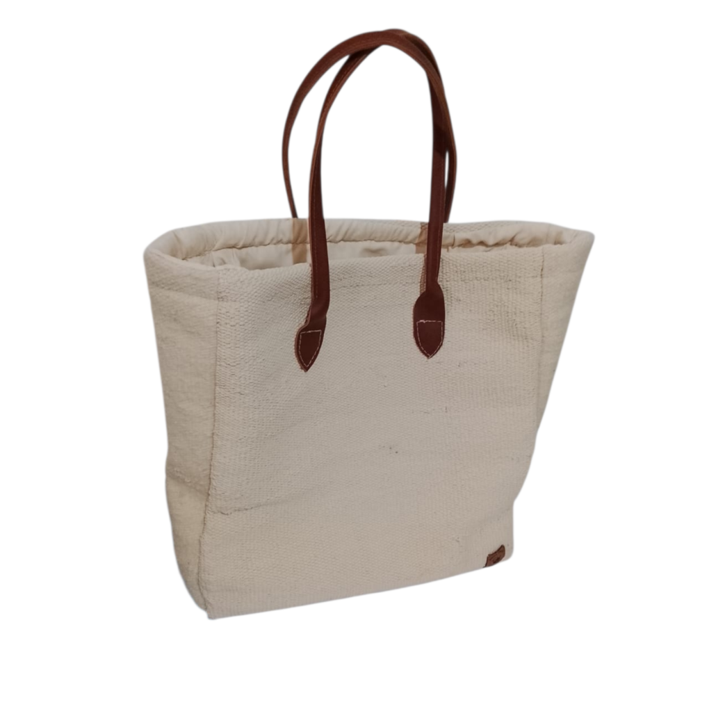 1000405009.png Tote bag en laine "Lalla Baya" Tunisie