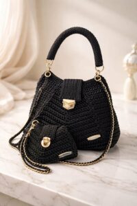 Sac noir avec porte-monnaie en macramé 6 en Tunisie Sac noir avec porte-monnaie en macramé Tunisie