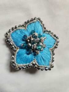 Broche éclat d'azur Tunisie