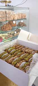 Mhancha aux amandes et noisettes (Louz & Boufriwa) Tunisie